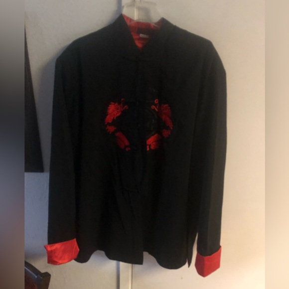 🐲Elegant Unisex Dragon Jacket-80A $50 or $45 w/offer - Picture 1 of 8